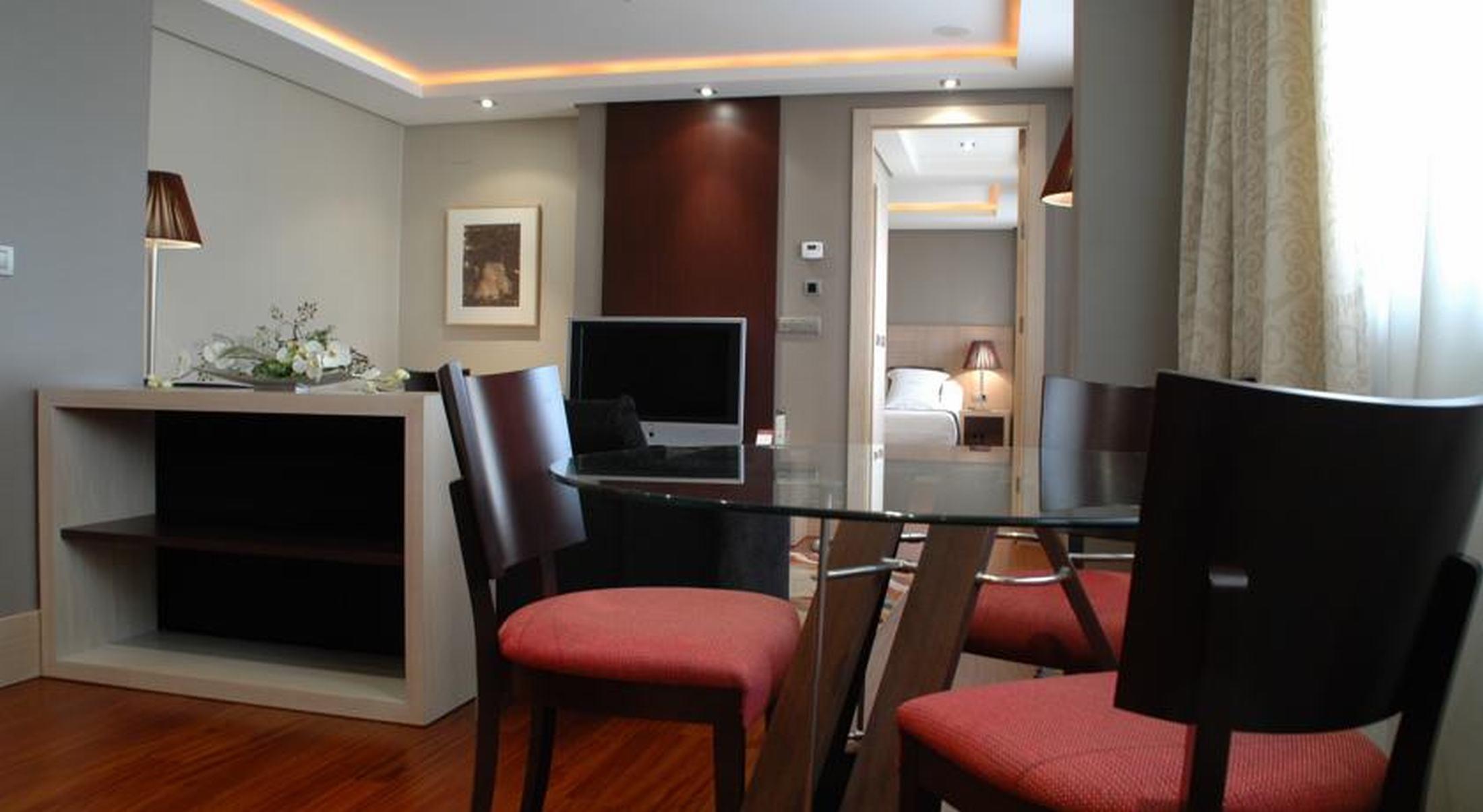 Washington Parquesol Suites & Hotel 바야돌리드 외부 사진