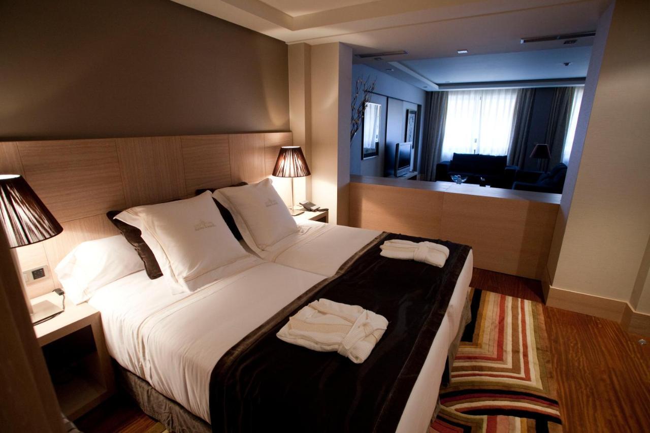 Washington Parquesol Suites & Hotel 바야돌리드 외부 사진